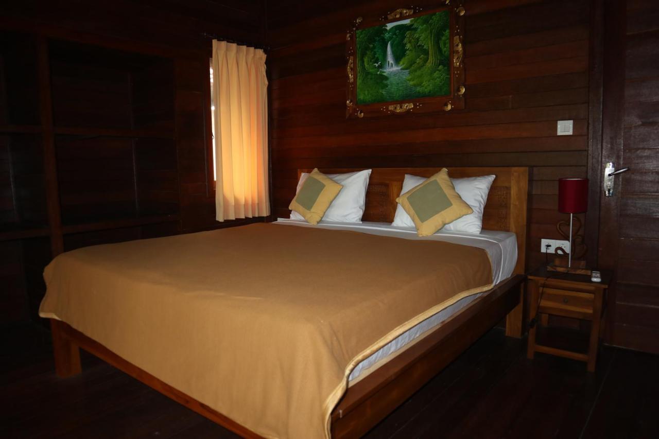 Svaha Nusa Guest House Нуса-Лембонган Экстерьер фото