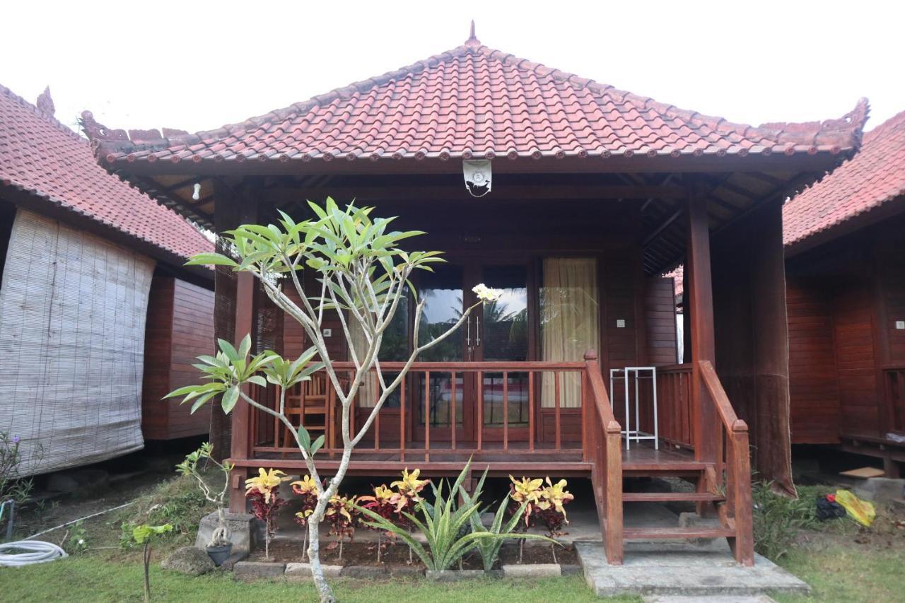 Svaha Nusa Guest House Нуса-Лембонган Экстерьер фото