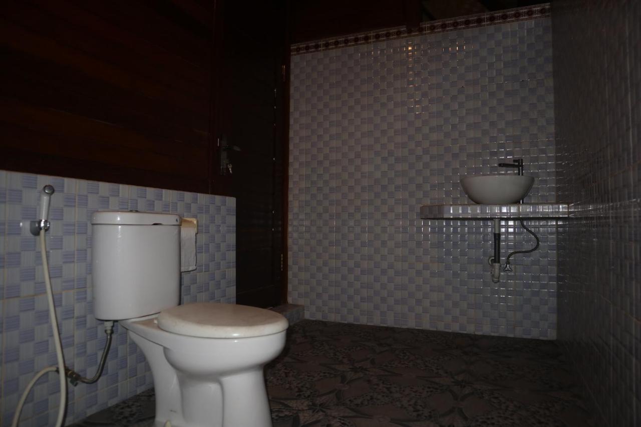 Svaha Nusa Guest House Нуса-Лембонган Экстерьер фото