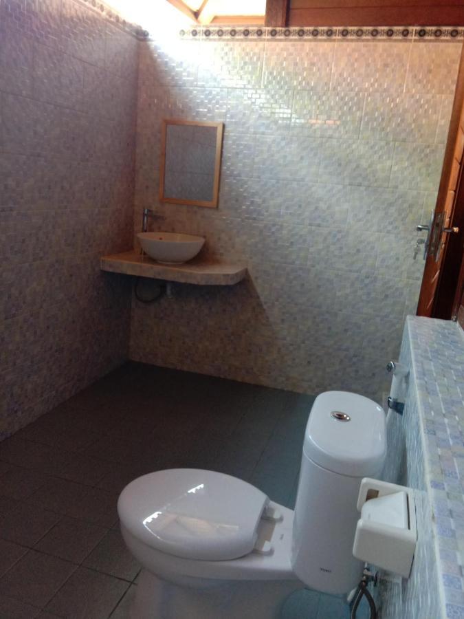 Svaha Nusa Guest House Нуса-Лембонган Экстерьер фото